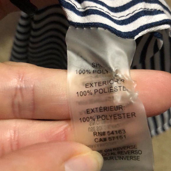 Karl Lagerfeld Paris Sleeveless Blouse-Sz M-Navy & White-EUC - Picture 16 of 16